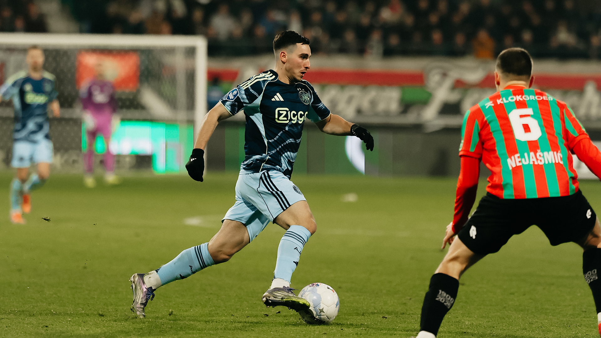 Negentig minuten lang: NEC - Ajax