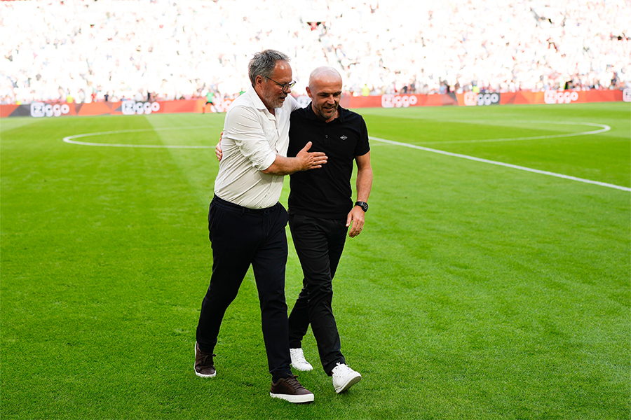 De Jong Schreuder 900