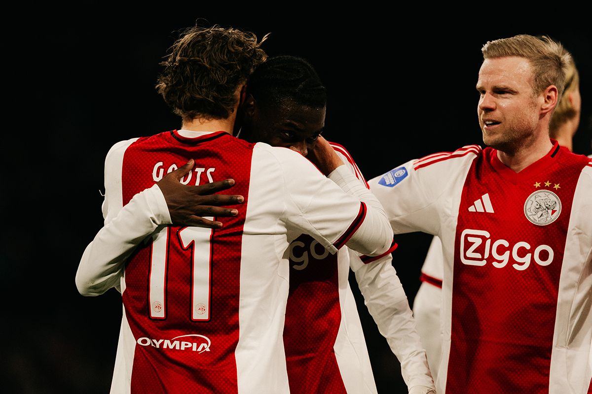 AJAFOR Knuffel Mokio