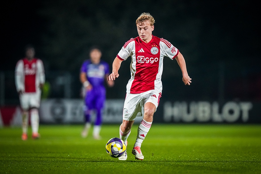 Jong Ajax Dordrecht 12