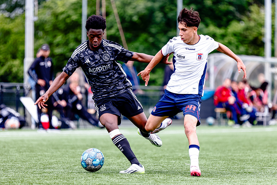 Ajax Aarhus 4