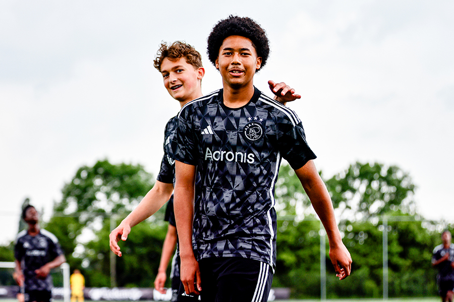 Ajax Aarhus 6
