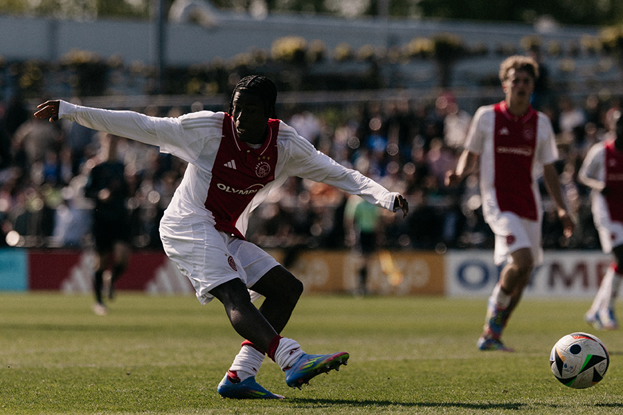 Goal Barron 1
