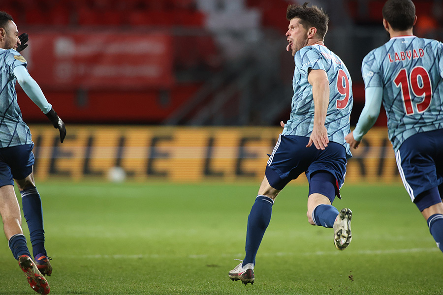 Huntelaar Vs Twente 5 900