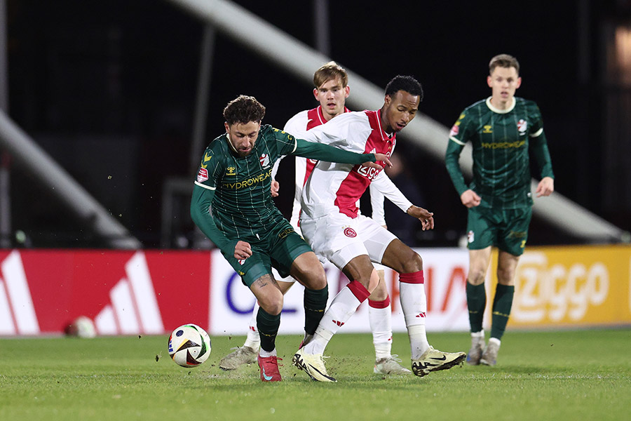 Jong Ajax FC Emmen 900 1