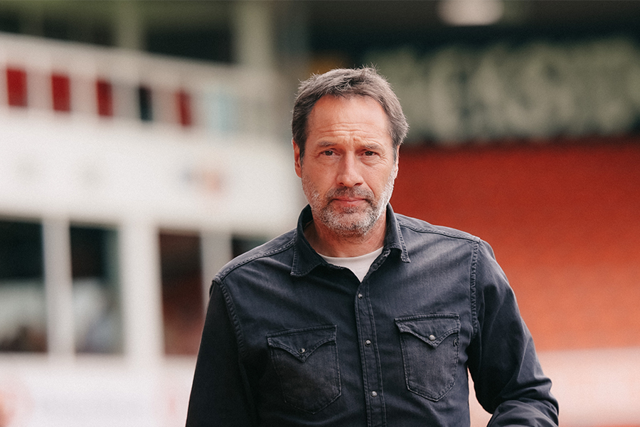 Vantschipvolendam 900