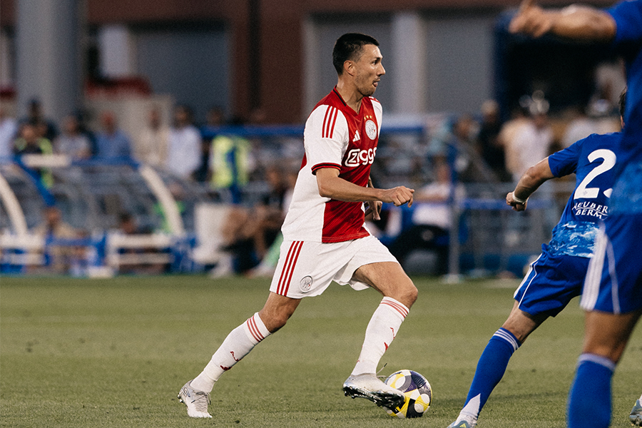 Berghuisaandebalcomouit