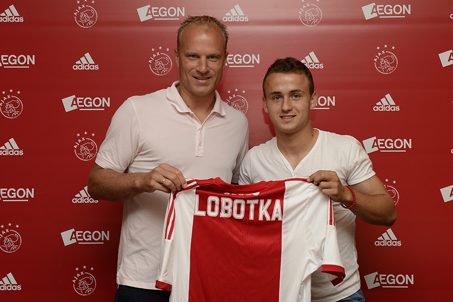 Lobotka Bergkamp 900