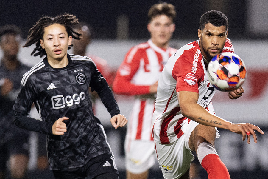 Verslag Jong Ajax onderuit bij Top Oss
