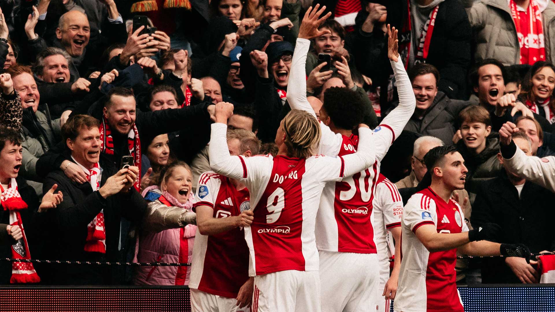 Goal of the Month | Wat vond jij de mooiste treffer van december?