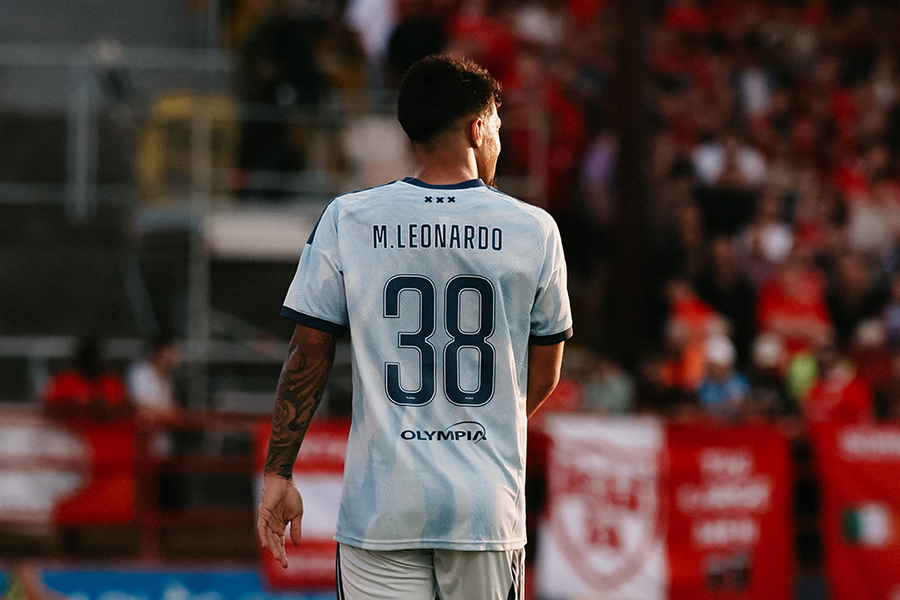 Shelbourneuit Leonardoshirt