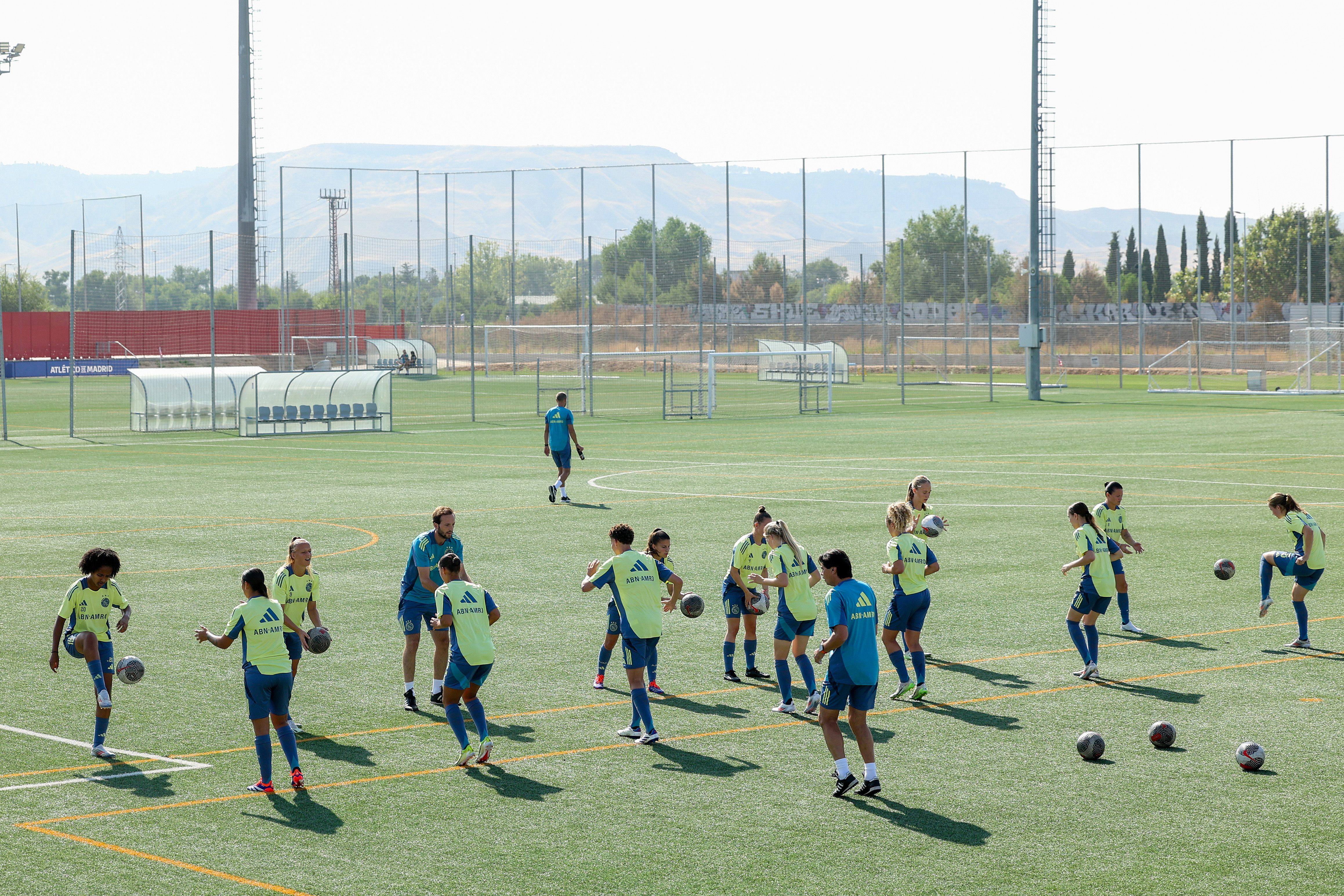 Ajaxvrouwen Madrid Vrijdag1