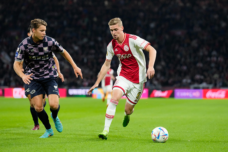 Taylor Met Tegenstander Go Ahead 900