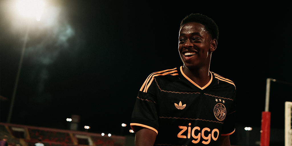 Ajax Tapes Mo 2 Header