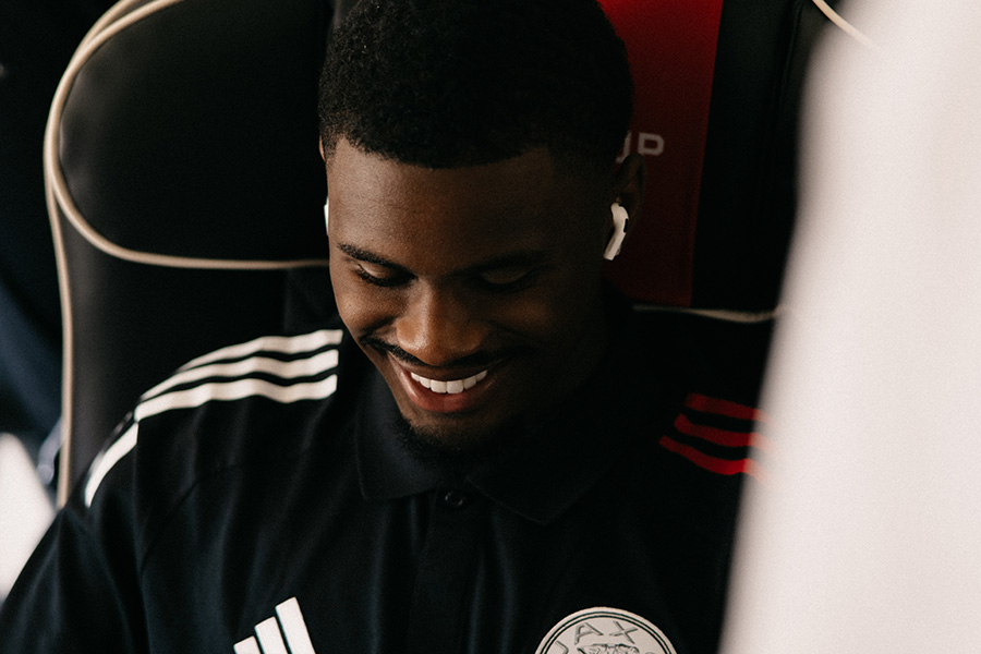 Ajacieden In Vliegtuig 2