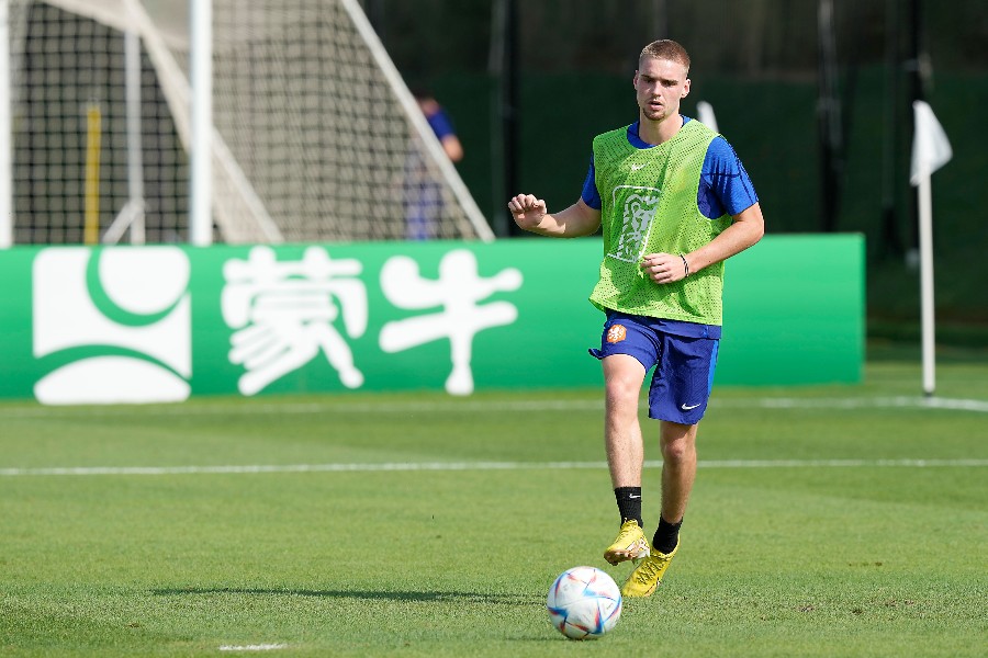 WK Taylor 900 Copyright Proshots 19413052