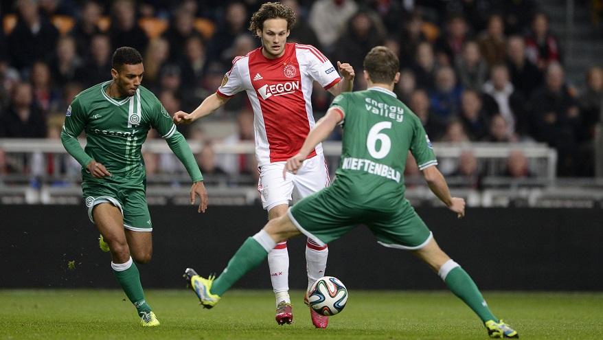 preview-i-ajax-wil-ongeslagen-status-uitbouwen-tegen-fc-groningen-5