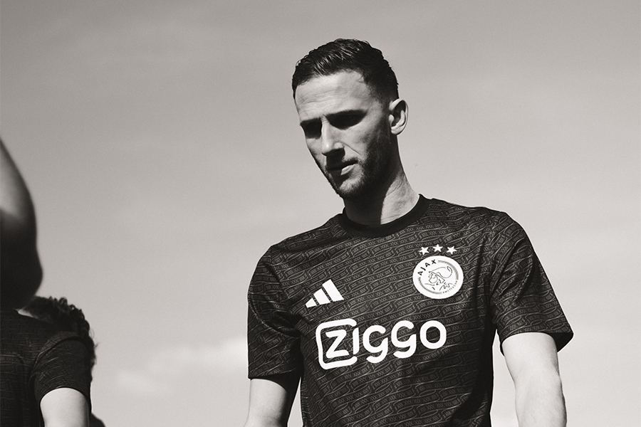 Branco Van Den Boomen Warming Up