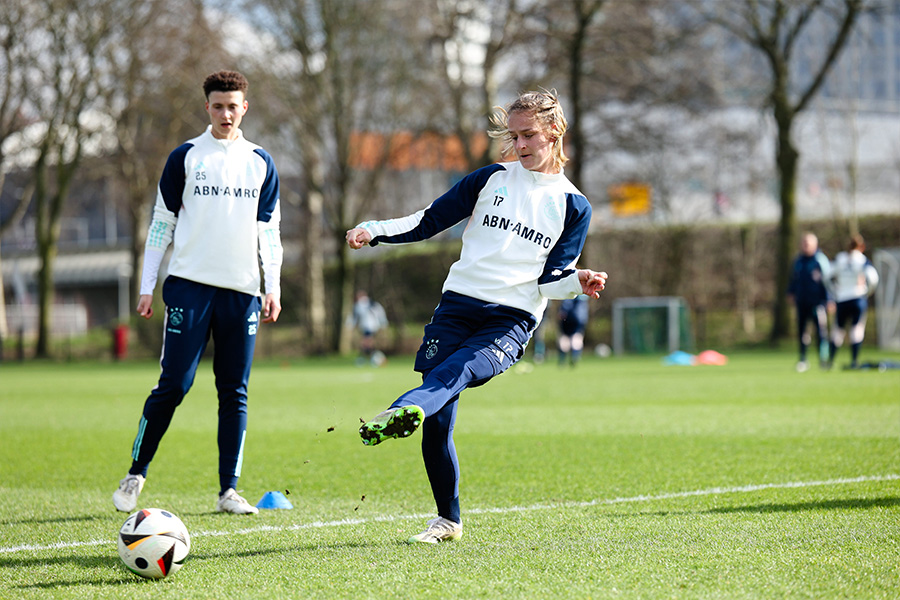 Training900 18