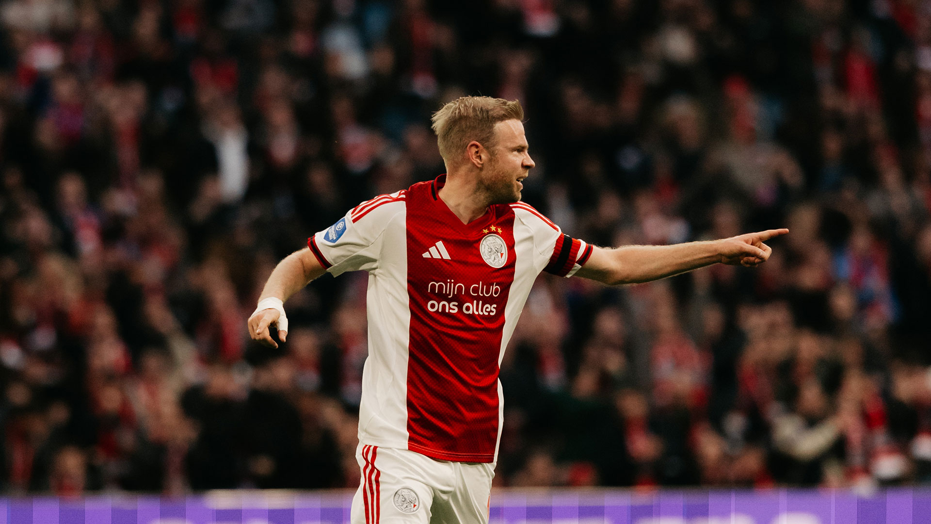 Liveblog Ajax -  Go Ahead Eagles | Eerste thuiswedstrijd van 2026