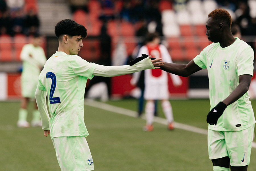 Ajax O16 Barca 3