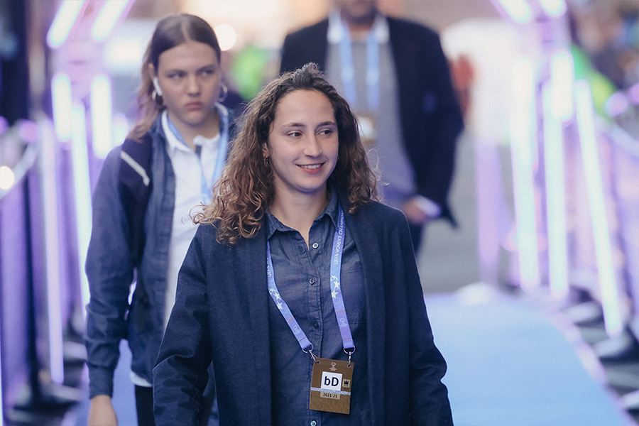 Aankomstvrouwen900 3