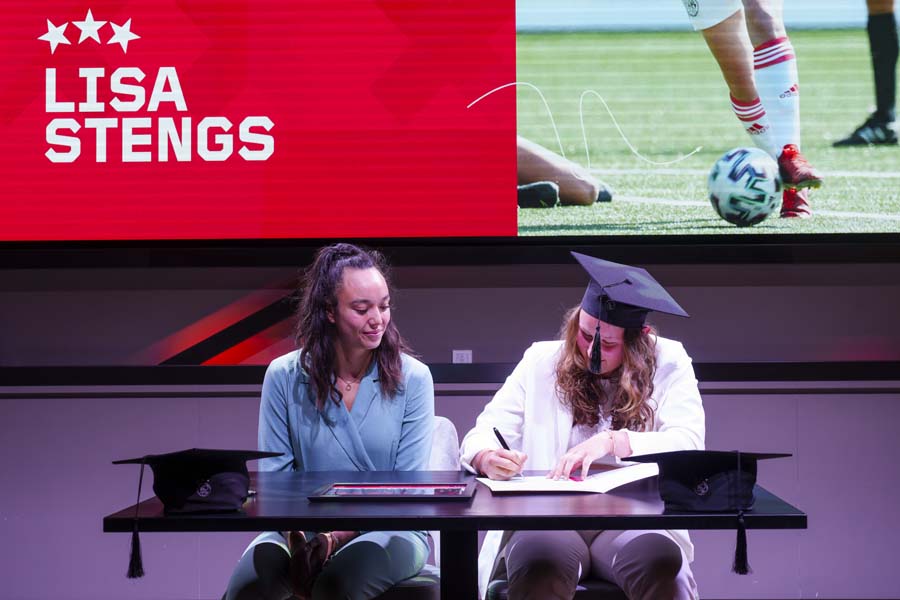 2023 07 03 Diploma Uitreiking School Van De Toekomst 0019