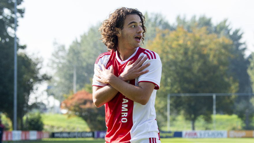 de-toekomst-o19-bijt-zich-stuk-op-fc-groningen-o16-ruim-langs-volendam-11