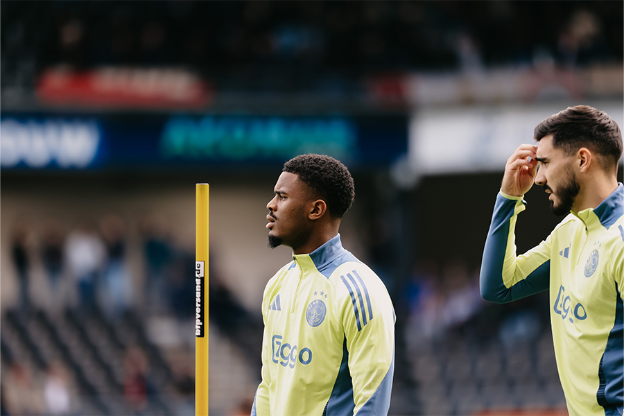 Warmingupheraclesuit2