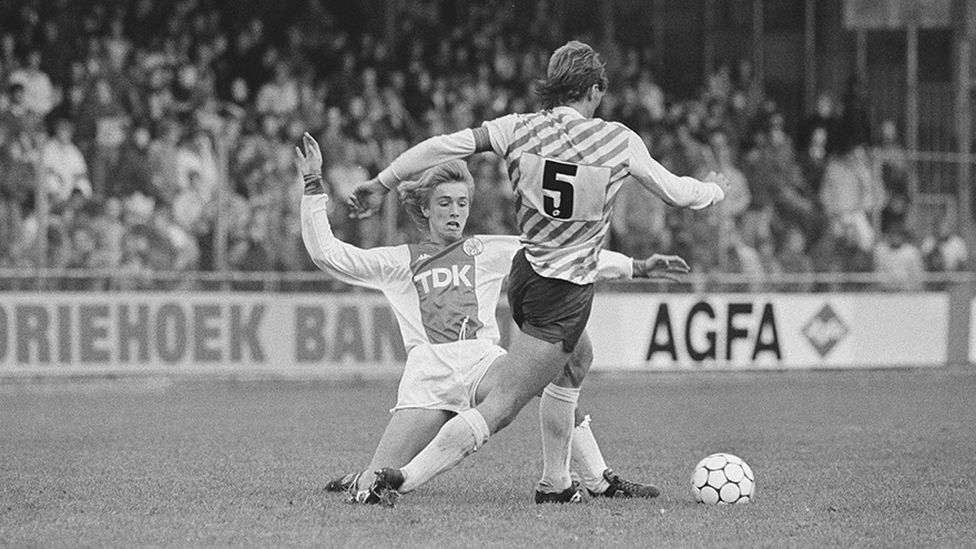Debuut Witschge AZ Ajax 1989 01 880