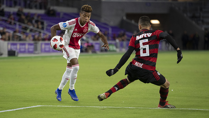 ajax-gelijk-tegen-flamengo-maar-ten-onder-in-penaltyreeks-4