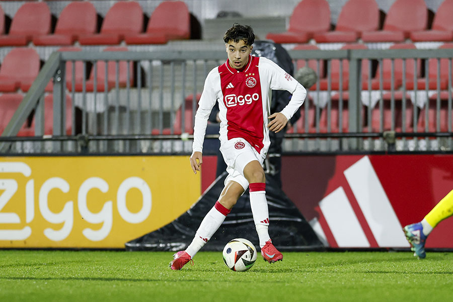 Jong Ajax Cambuur 900