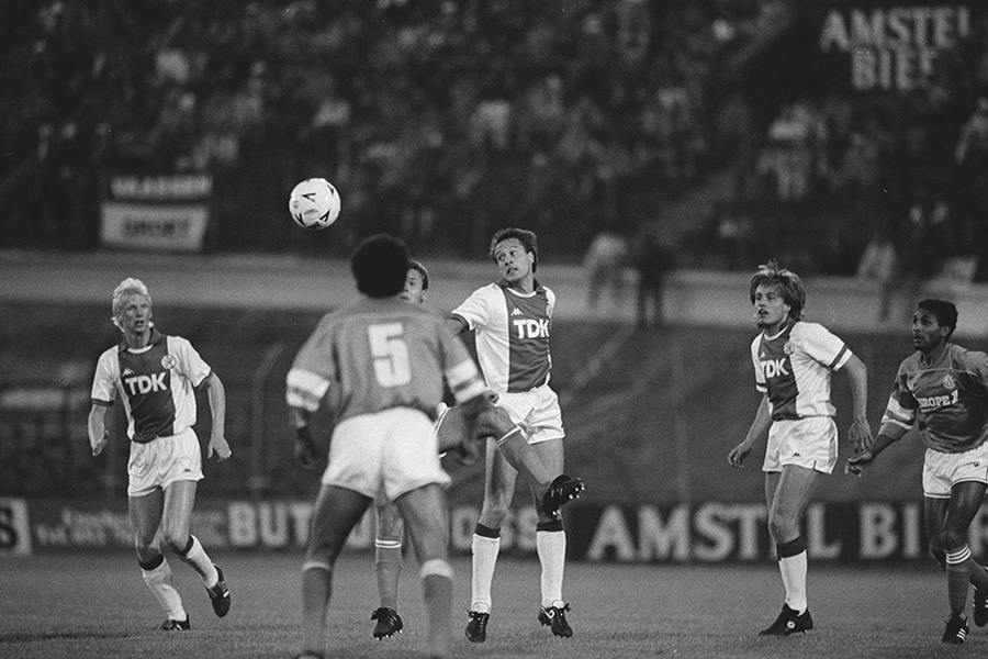 Ajax Olympique Marseille Team 900