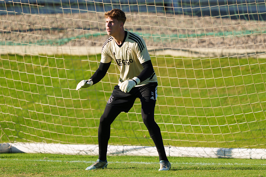 De Graaff Marbella 900