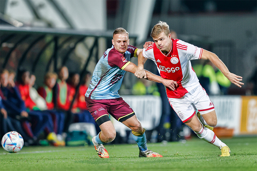 Jong Ajax Helmond Sport 2