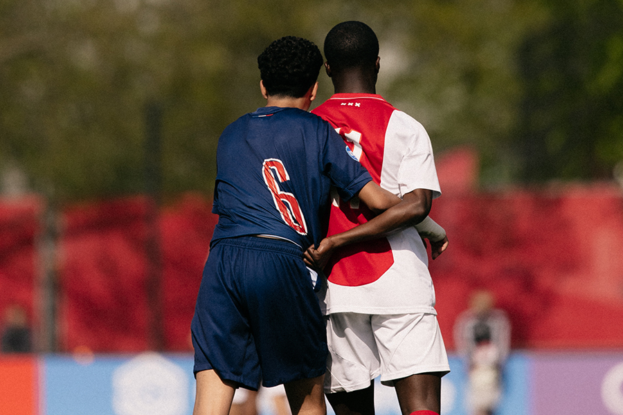 Ajax PSG 17