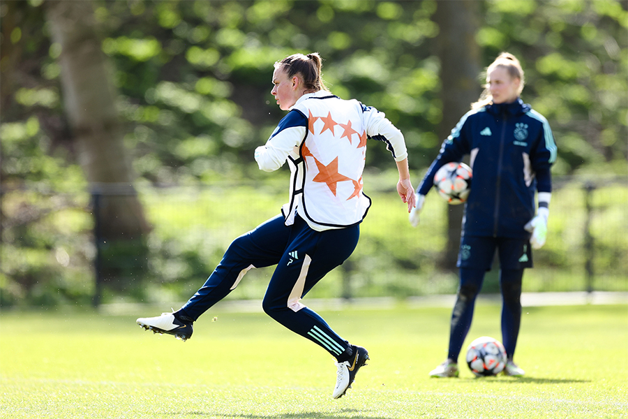 Training Liveblog 900 4