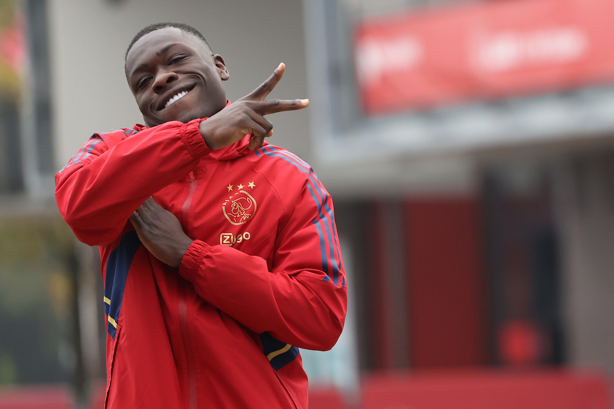 ZO3 Brobbey 1200 2022 10 15 Training Ajax 0007 (1)