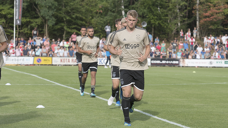 liveblog-ajax-steaua-boekarest-tijd-voor-de-fans-15