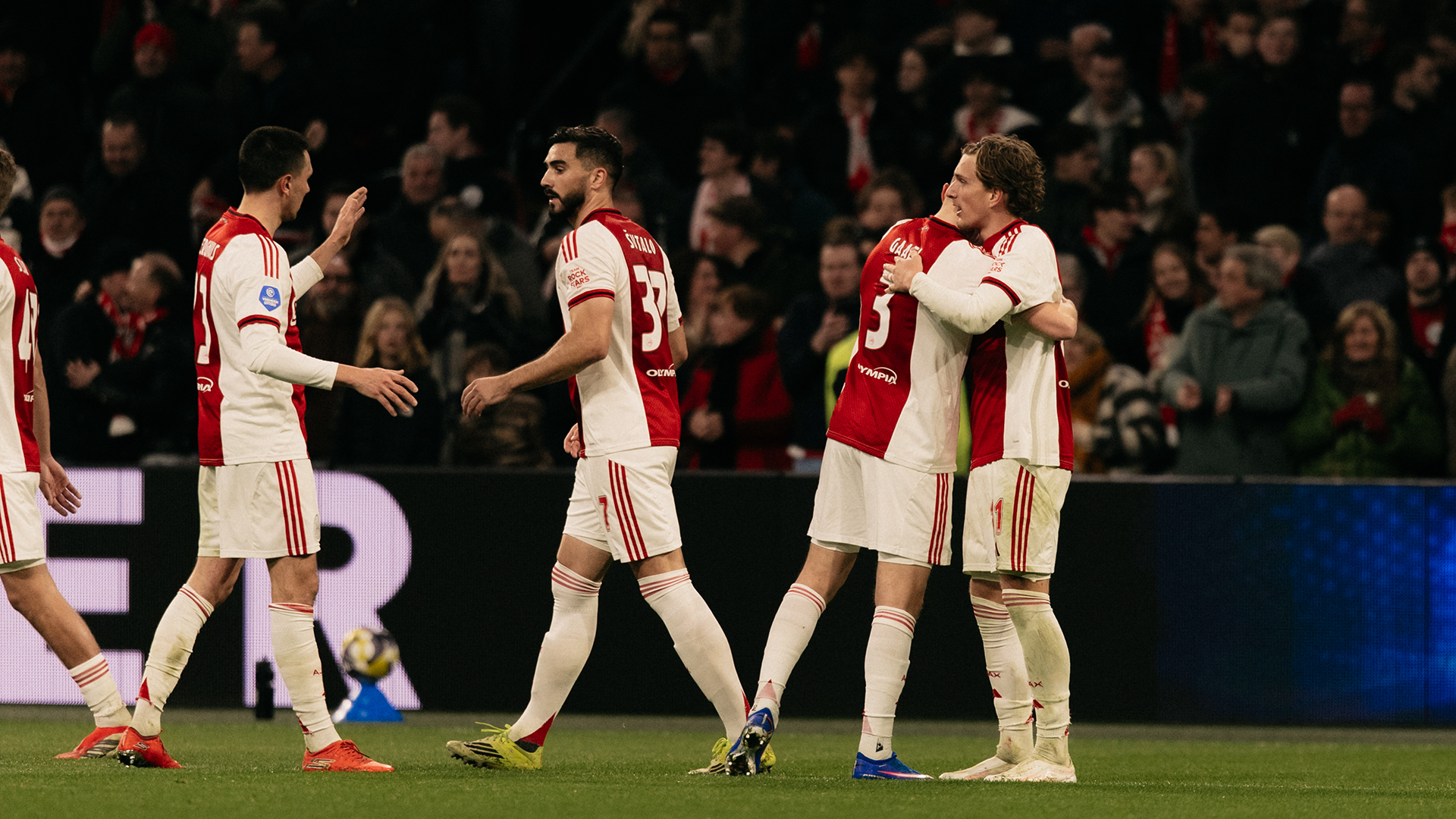 Highlights Ajax - Sparta | Droomdebuut García