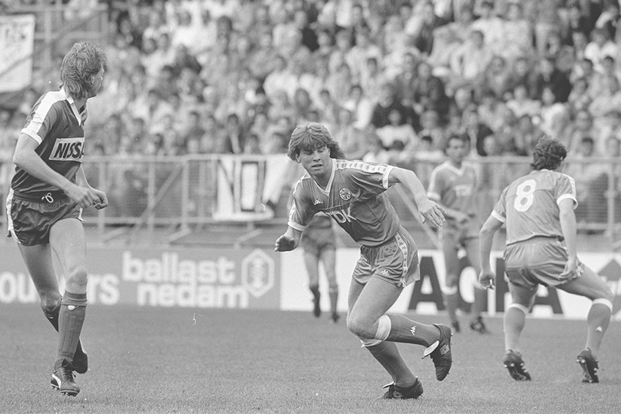 Verlaat FC Utrecht 900