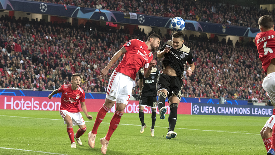 ajax-doet-goede-zaken-voor-overwintering-in-champions-league-3