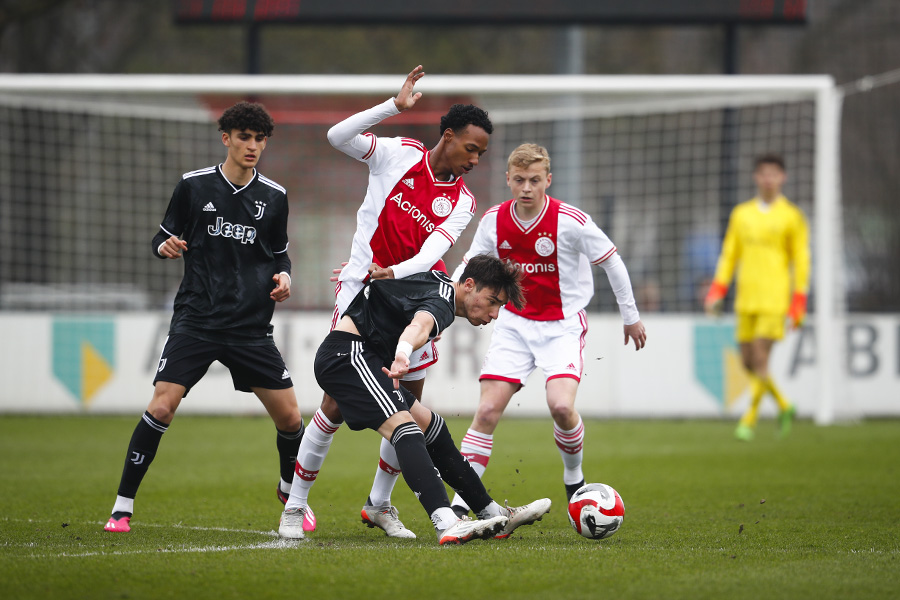 Ajax Juve 4