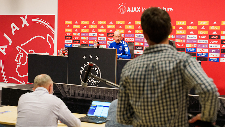 Tenhagpersconferentie880