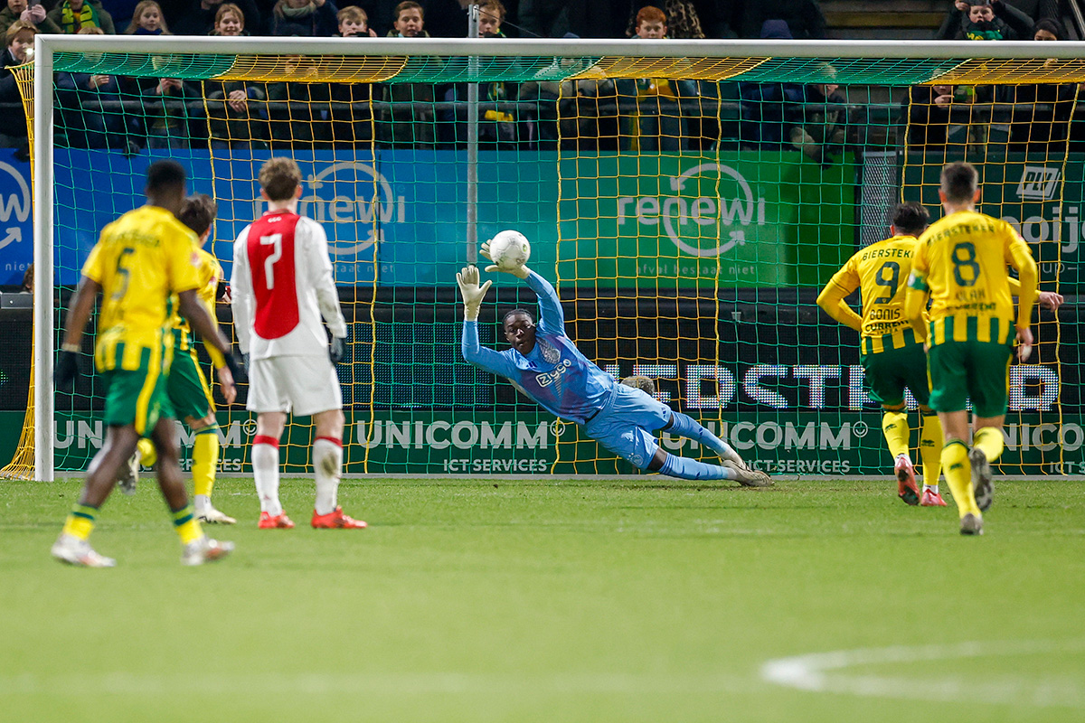 ADO Jong Ajax4