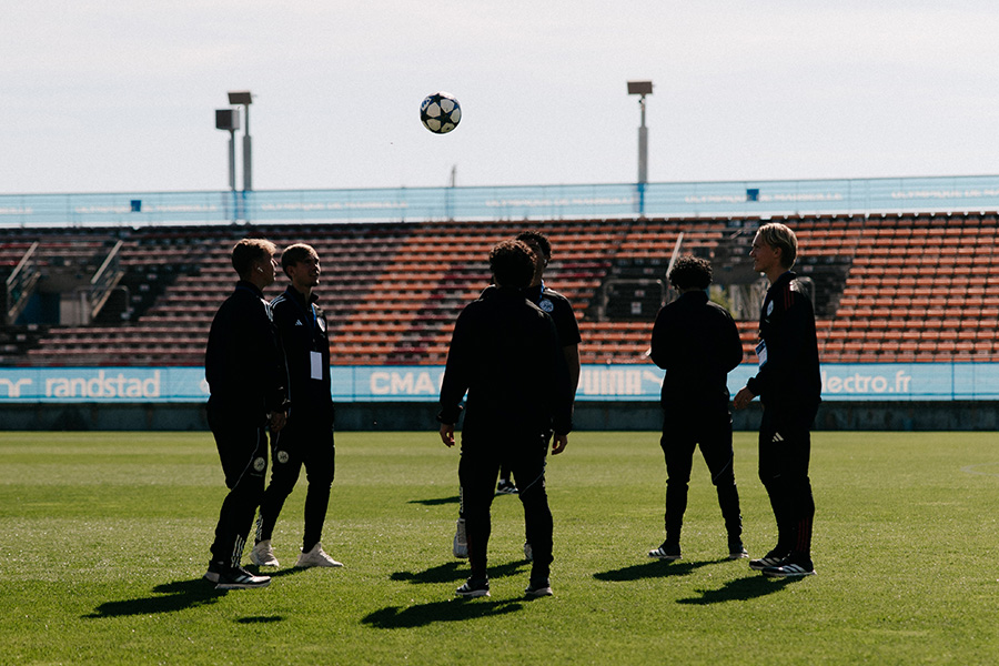 Ajax O19 Gearriveerd 3