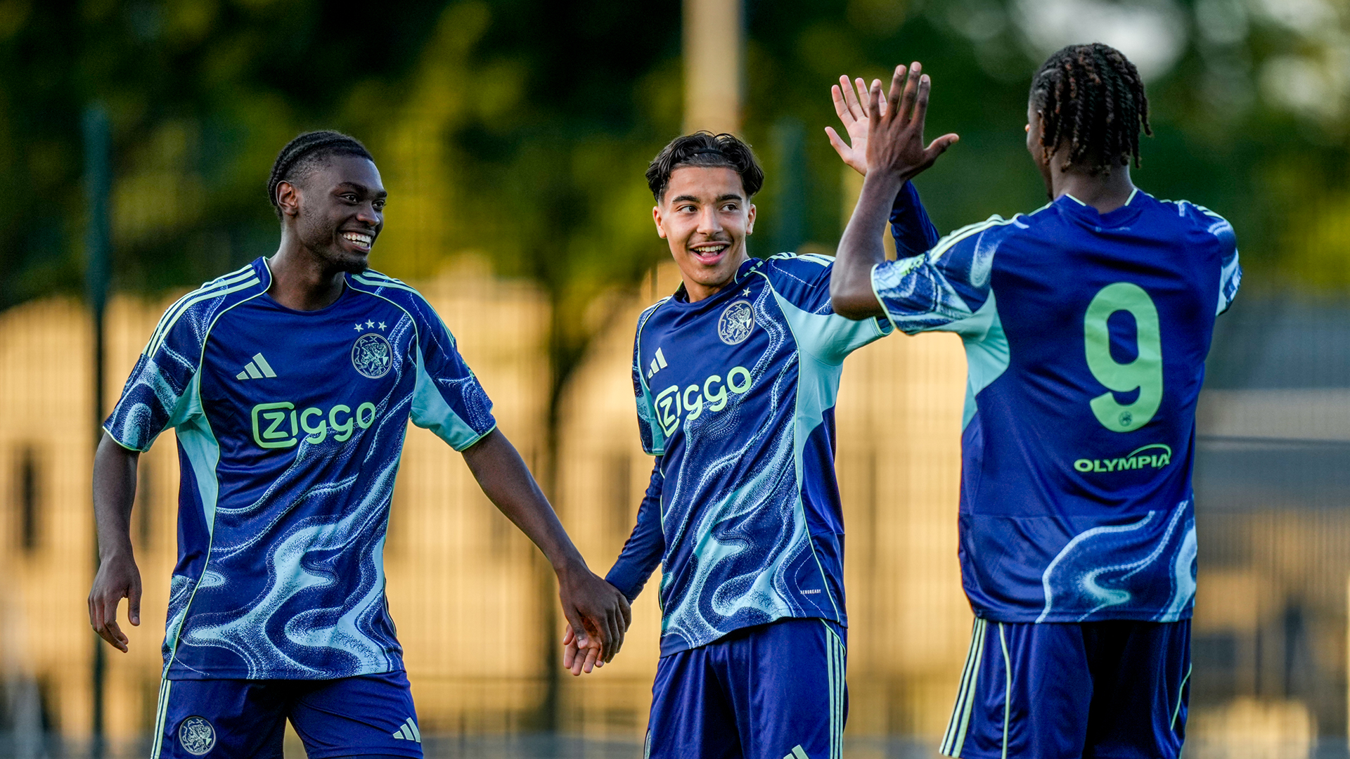 Rayane Bounida wint Goal of the Month augustus