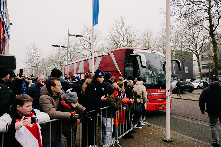 Ajaxbus
