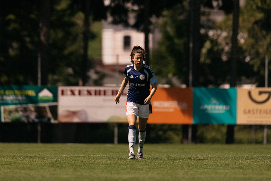 Ajax Vrouwen Nurnberg 5