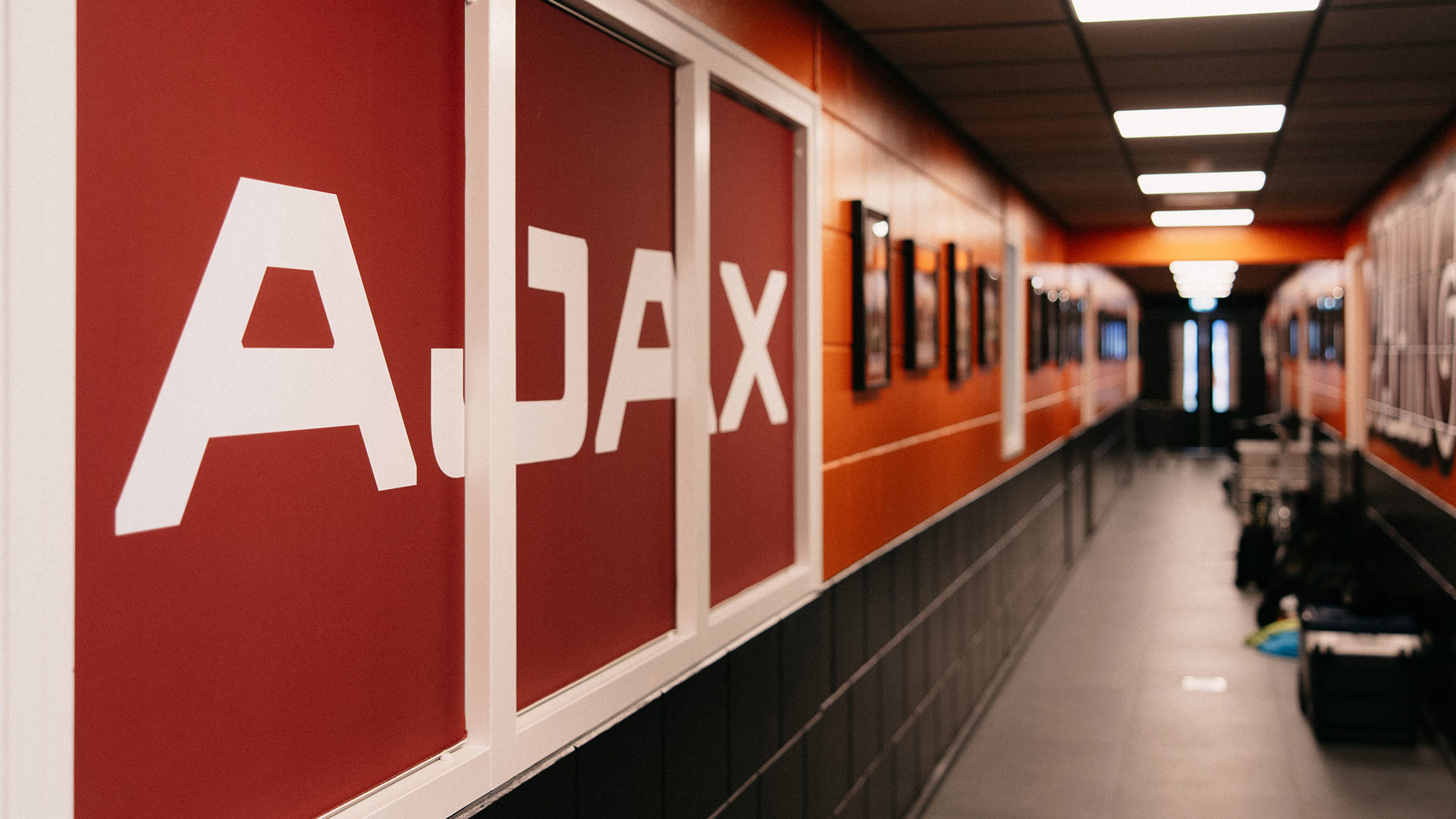 Ajaxheaderinvolendam1920